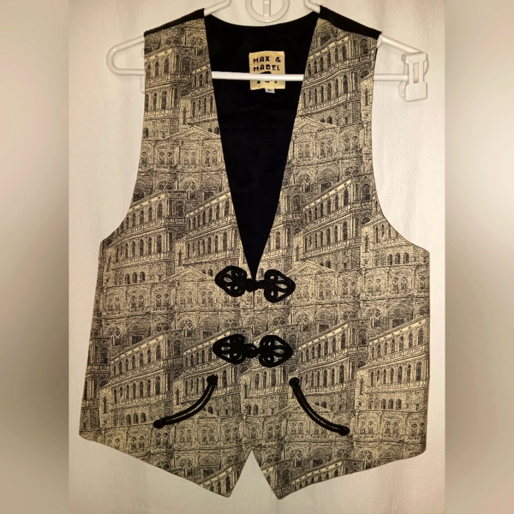 Vintage Max & Mabel Historical Building Print Tan & Black Vest Size S